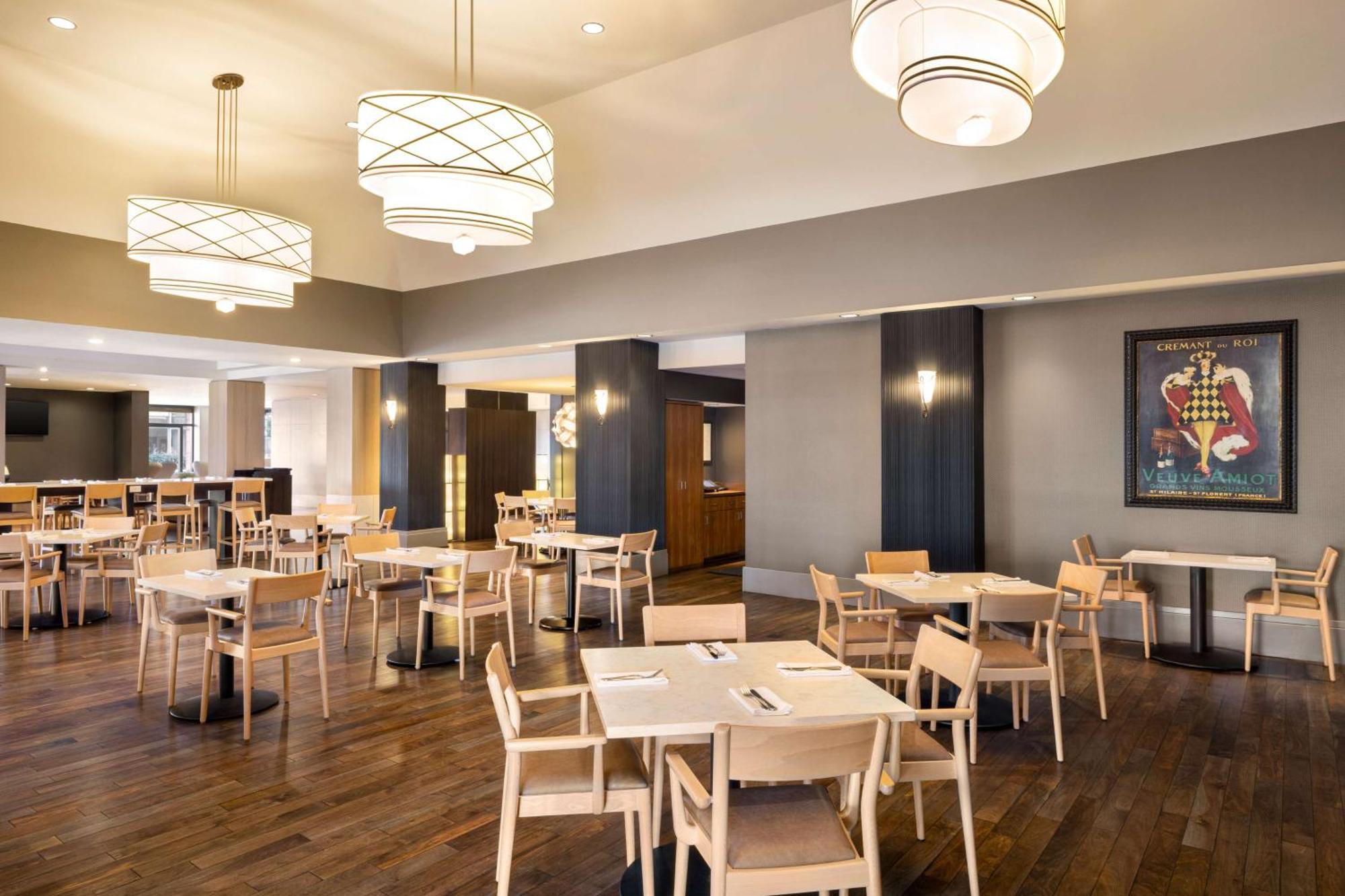 ריצ'מונד Hilton Vancouver Airport מראה חיצוני תמונה